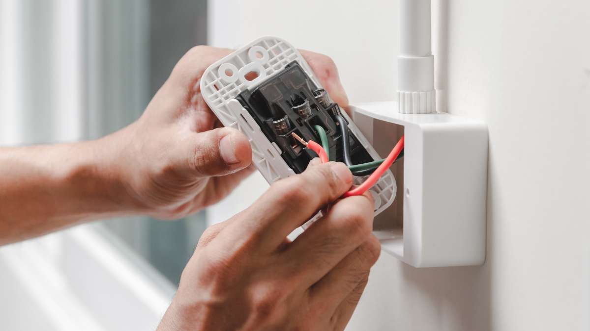 When It’s Time for a Change: Knowing When to Update Your Home’s Electrical Wiring